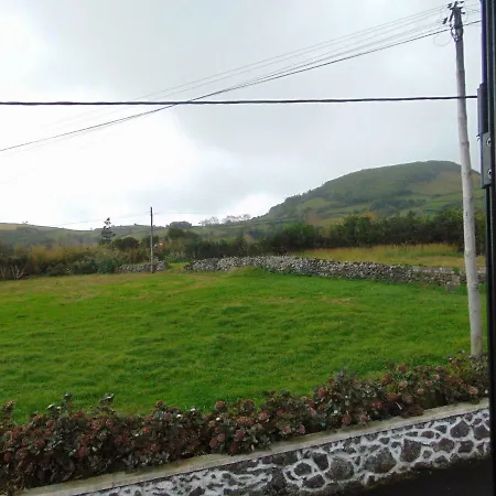 Semesterbostad Casa Avo Fraga